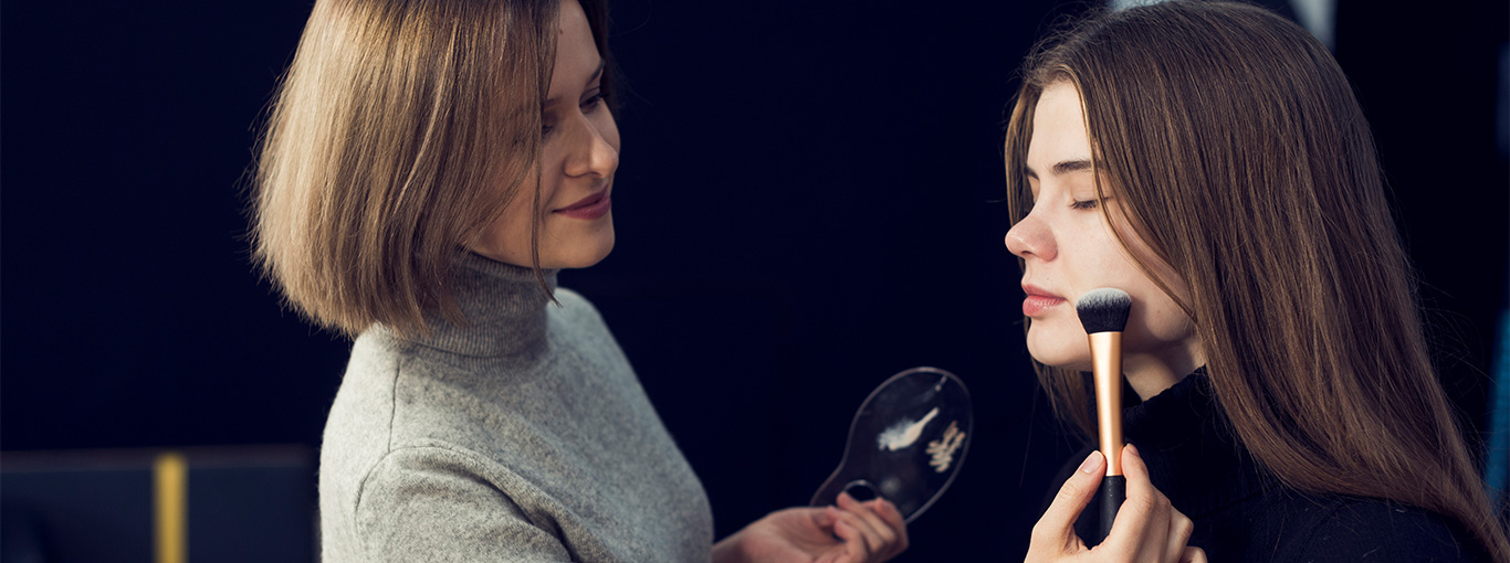 Facial Make-Up Trends blog 11